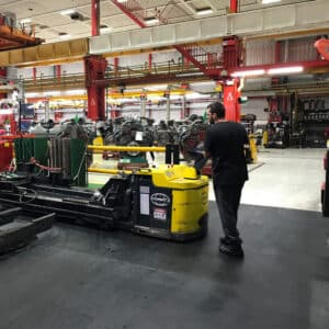 Combi Ppt Hc Powered Pallet Truck Action - Advanced Intralogistics